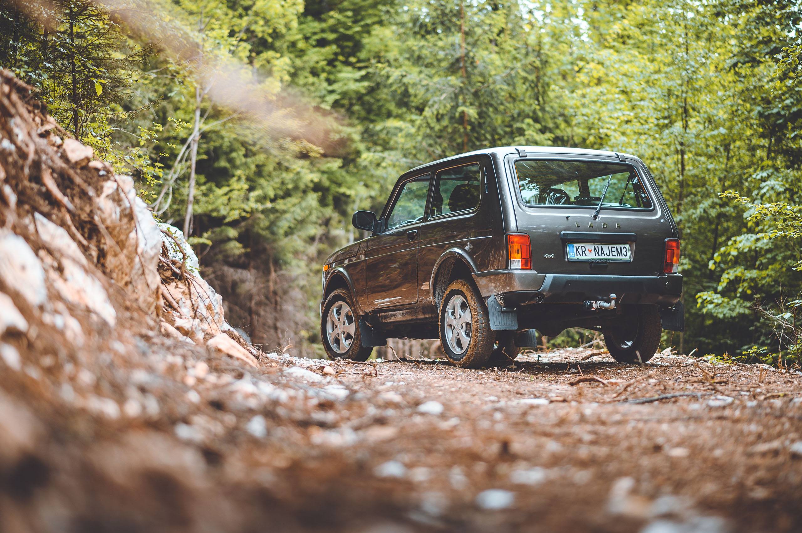 Lada-Niva-Urban-9