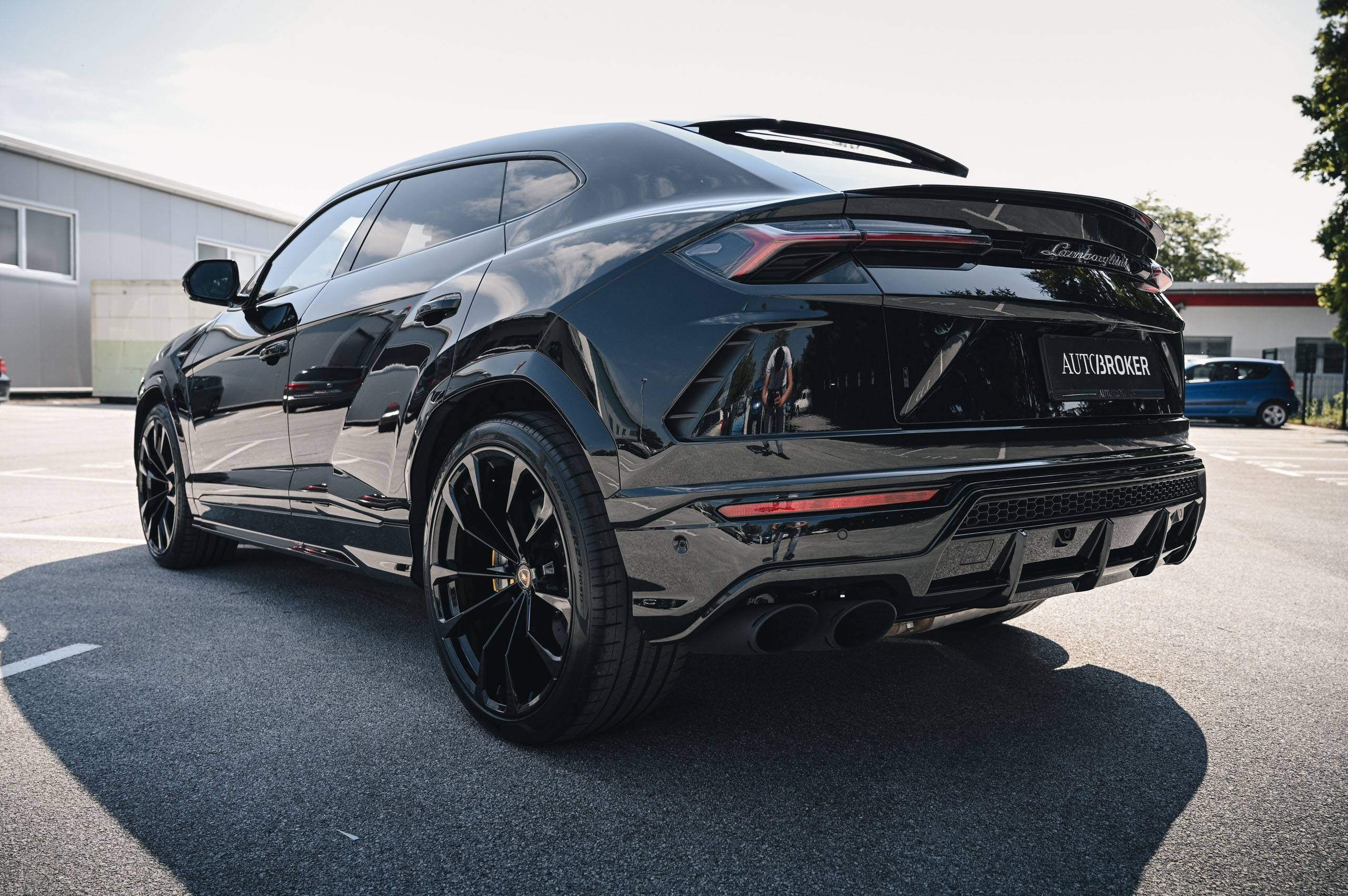 Lamborghini-Urus-6