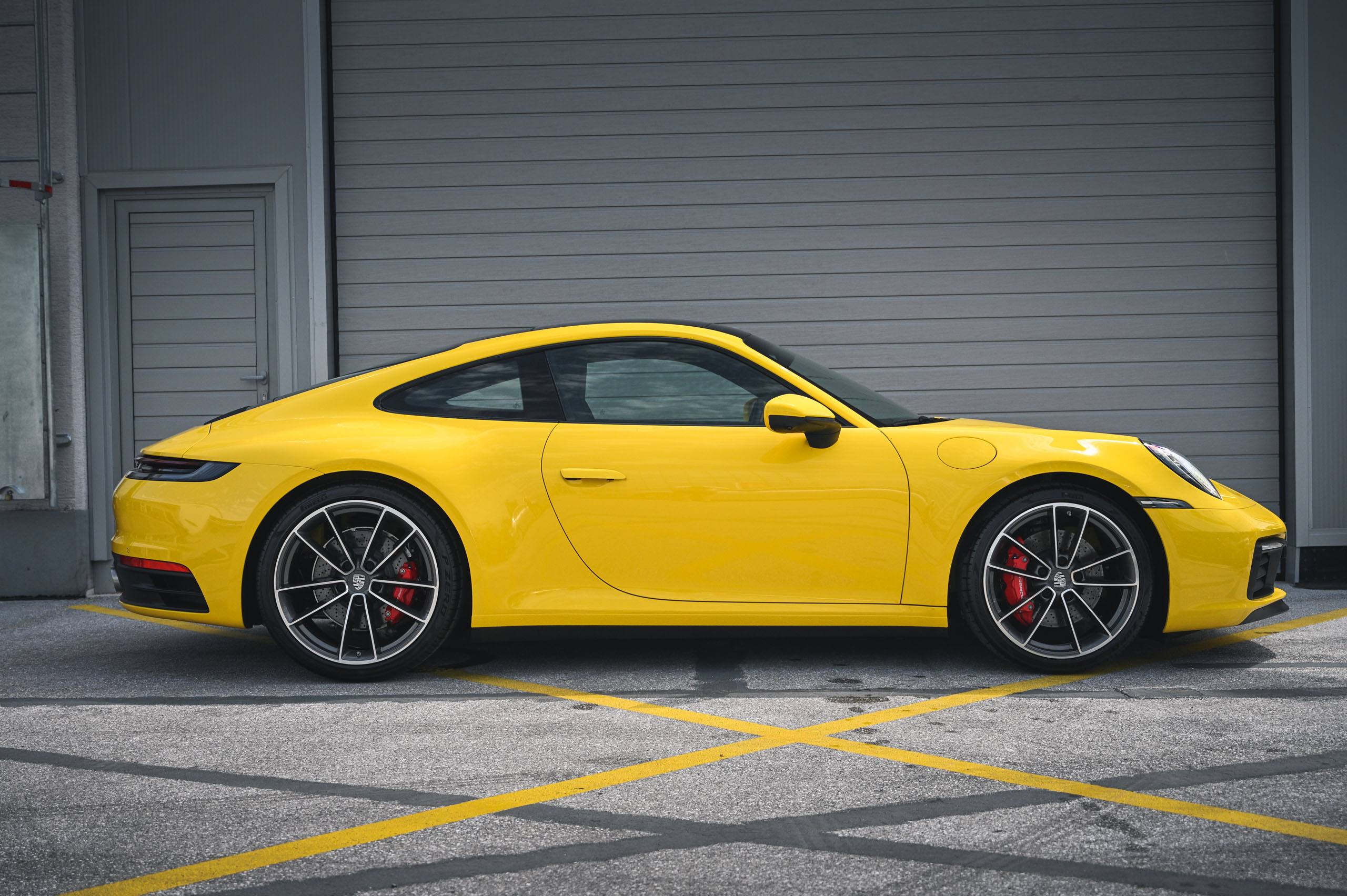 Porsche 991 S-Yellow-7