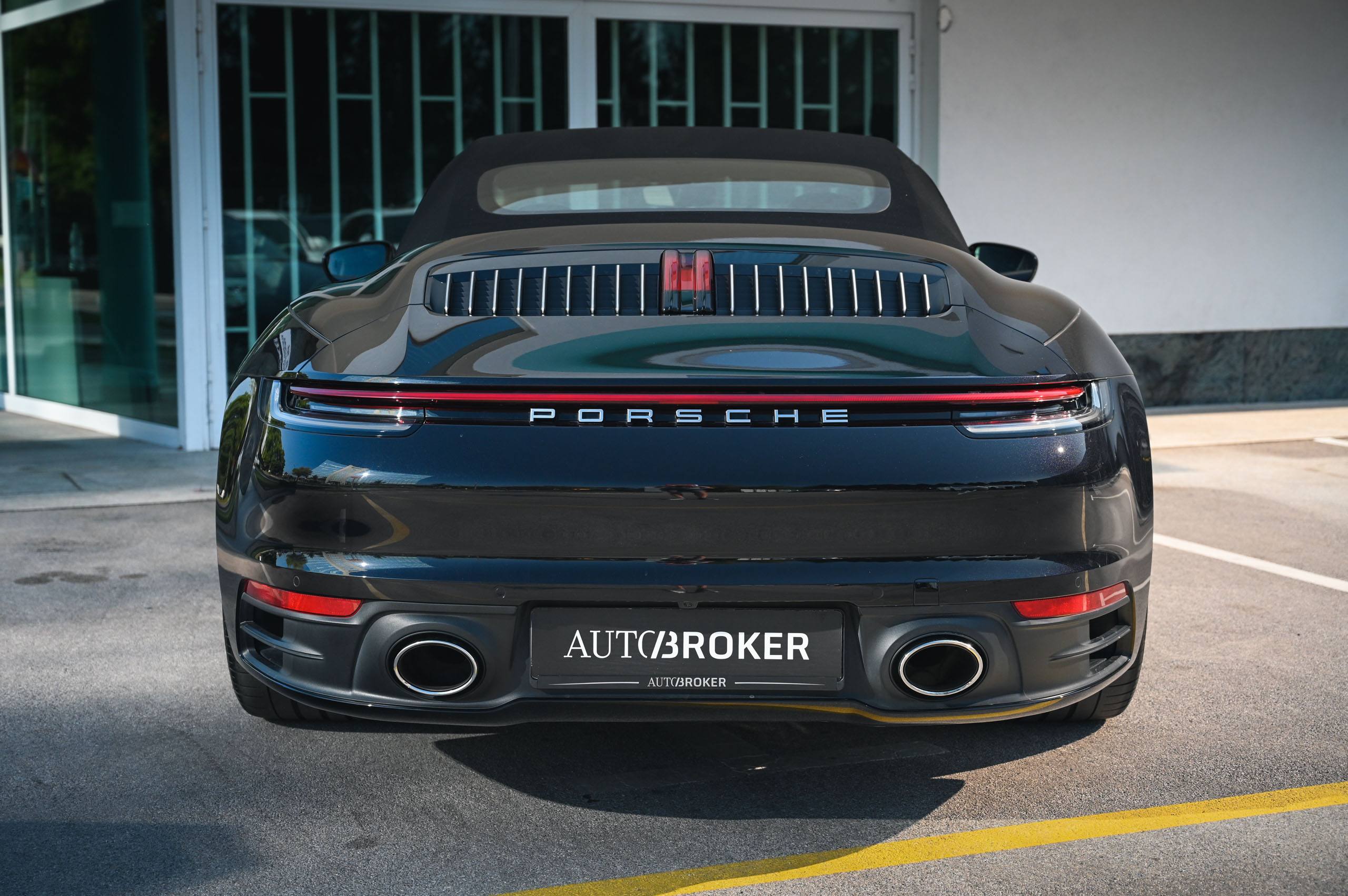 Porsche 992 4S Cabriolet-5