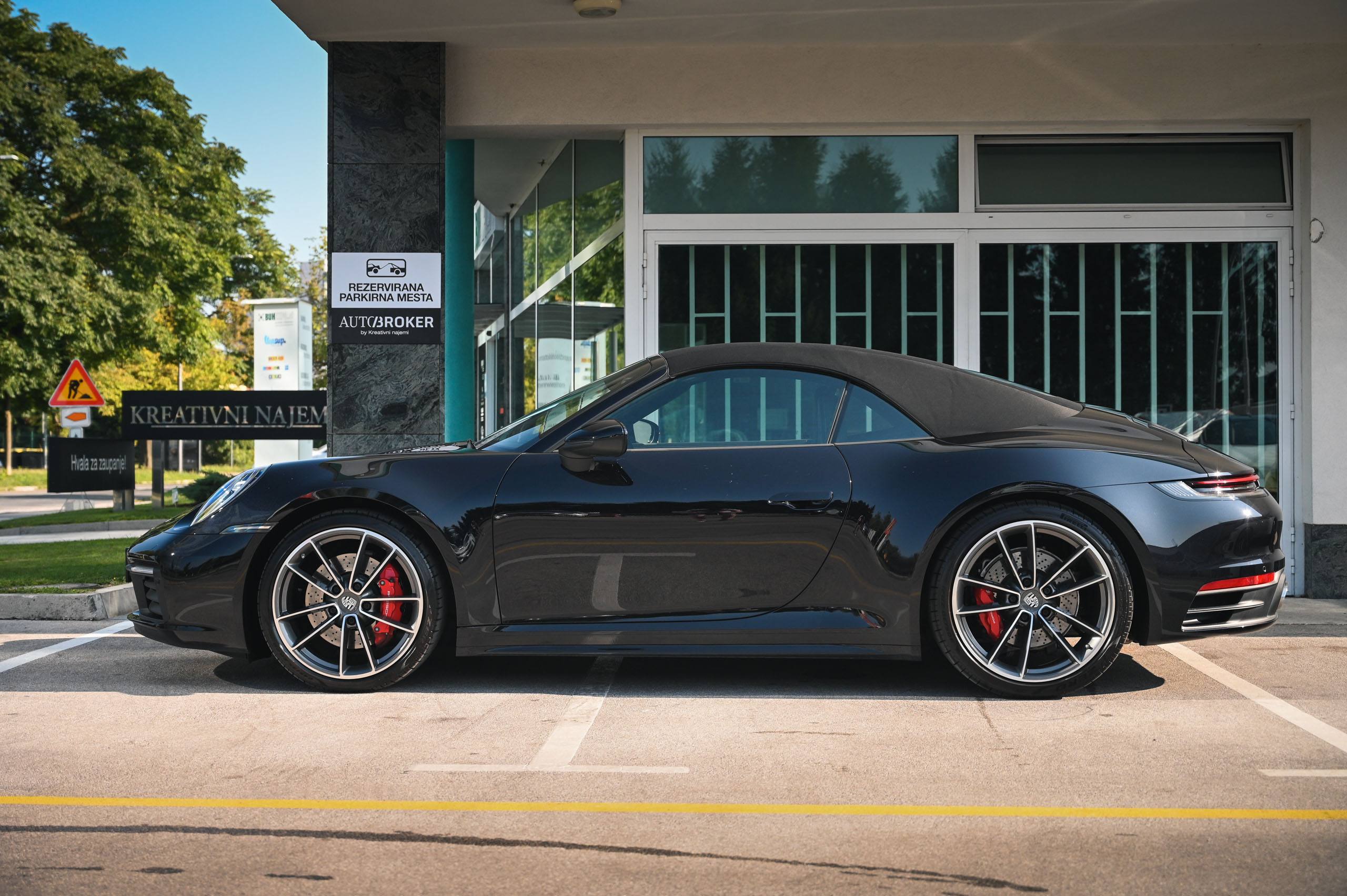 Porsche 992 4S Cabriolet-7