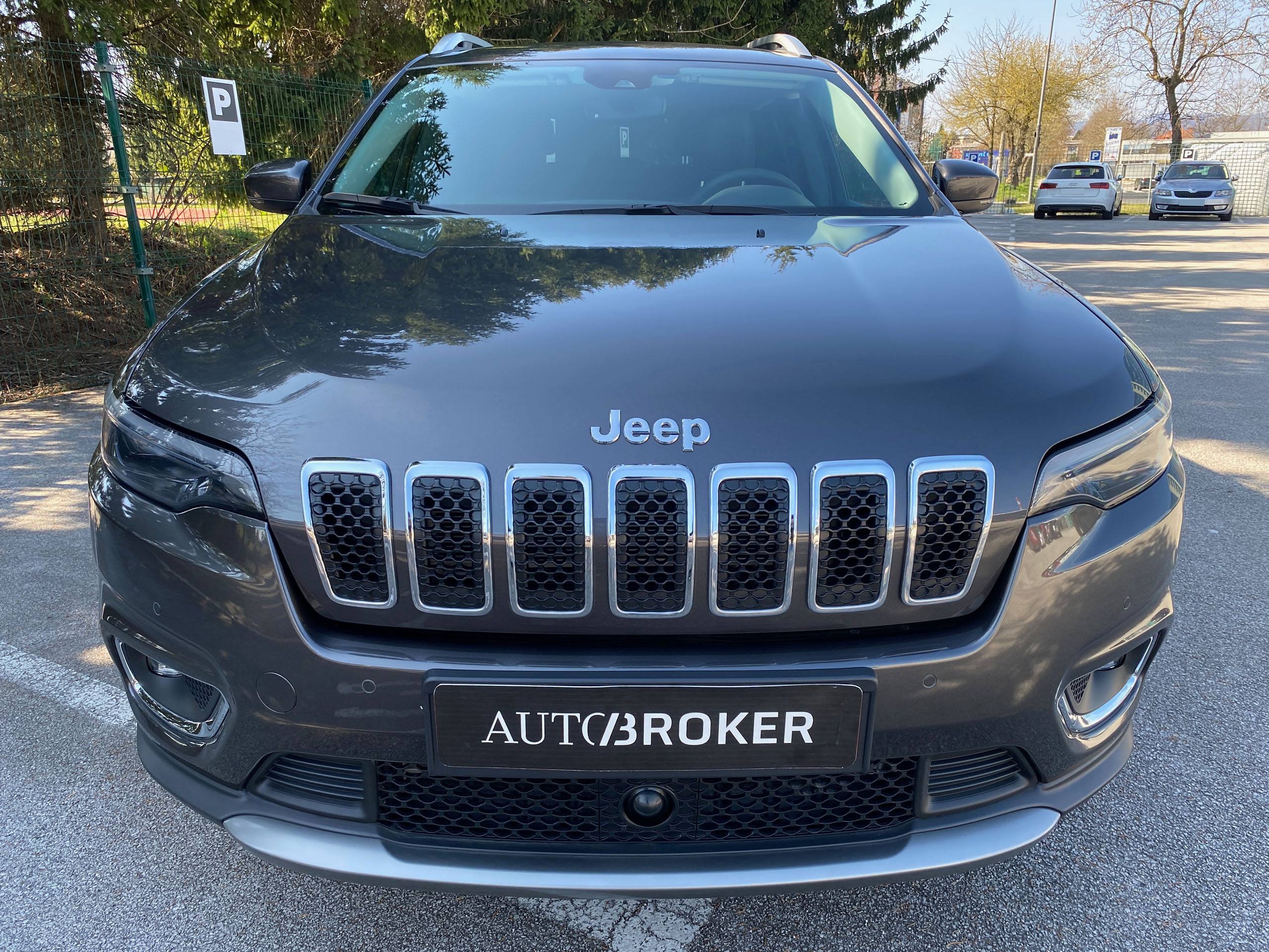 Jeep-Cherokee-2