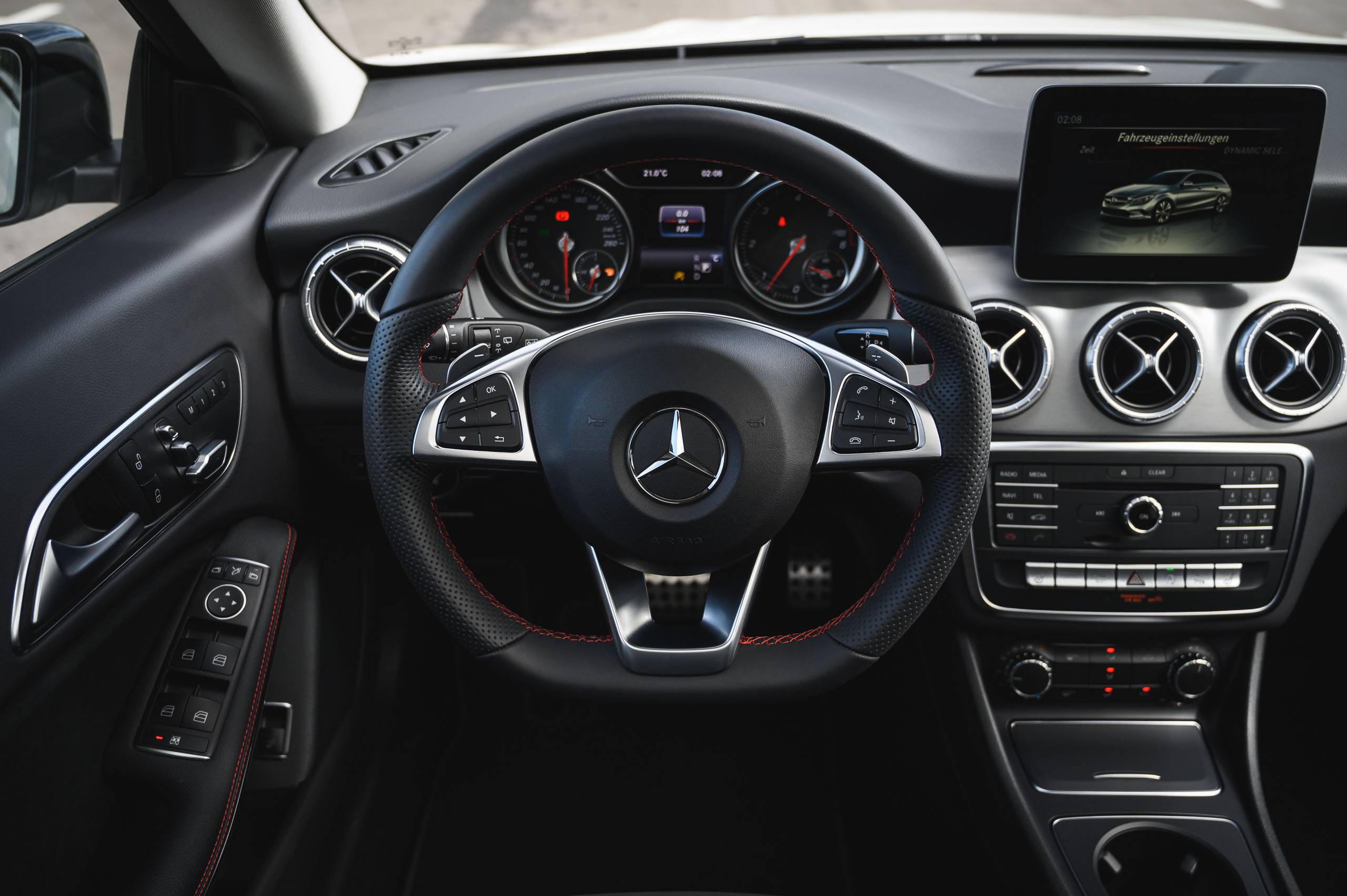 Mercedes-Benz-CLA220d-White-36