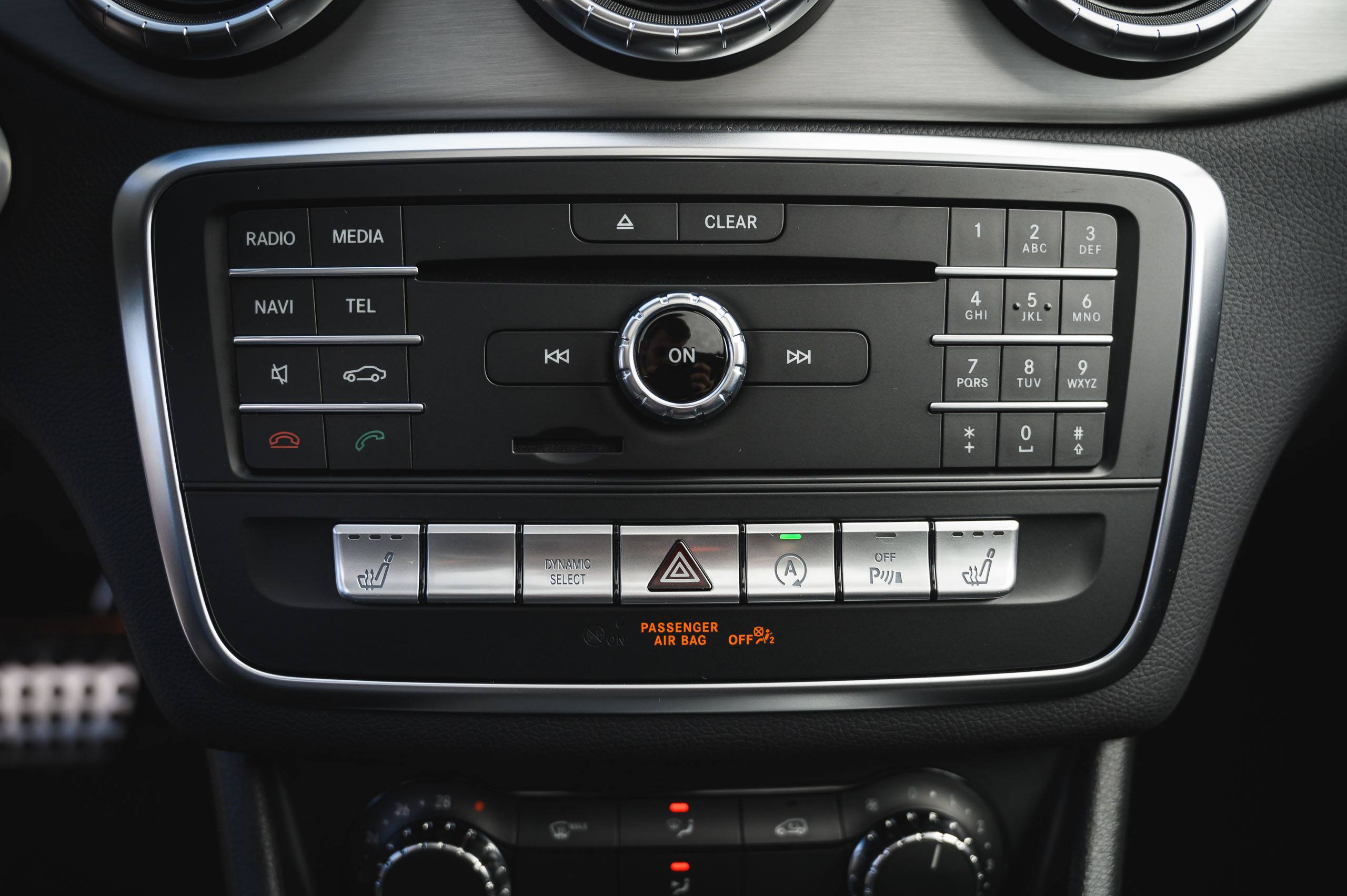 Mercedes-Benz-CLA220d-White-44