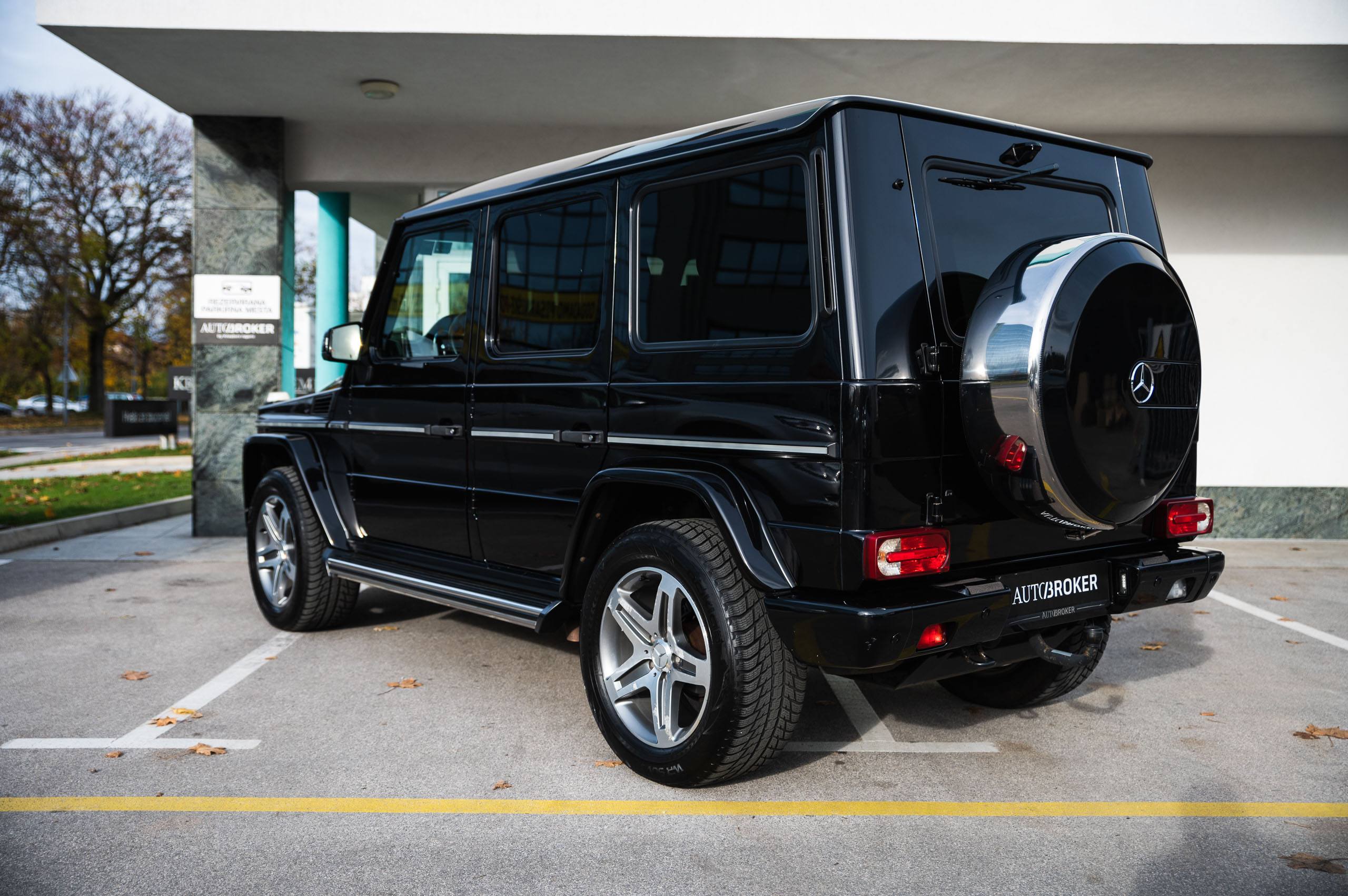 Mercedes-Benz-G350-AMG-13