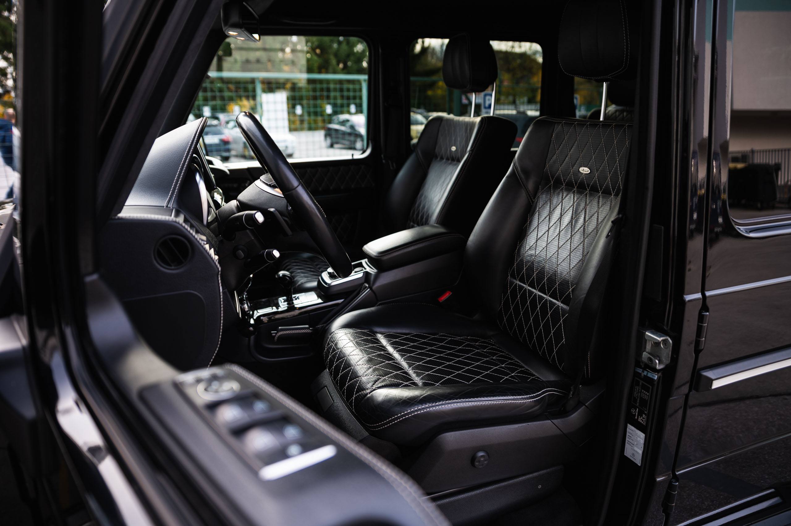 Mercedes-Benz-G350-AMG-16