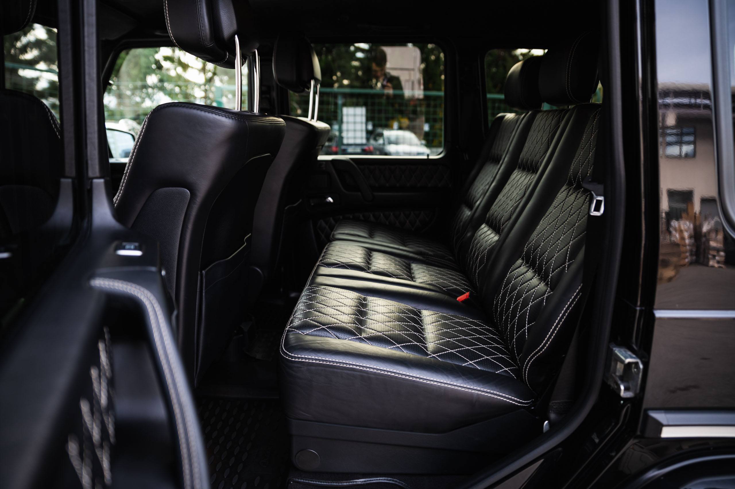 Mercedes-Benz-G350-AMG-17