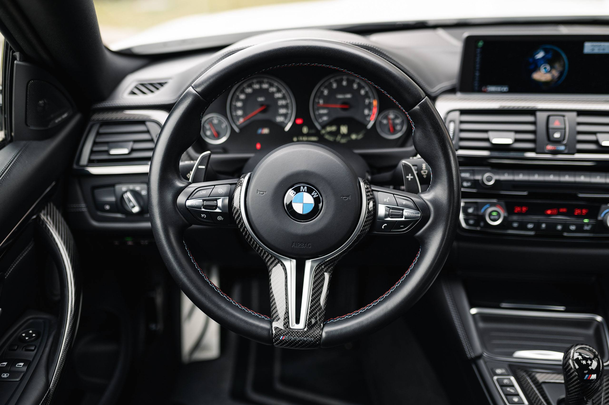 BMW-M4-46