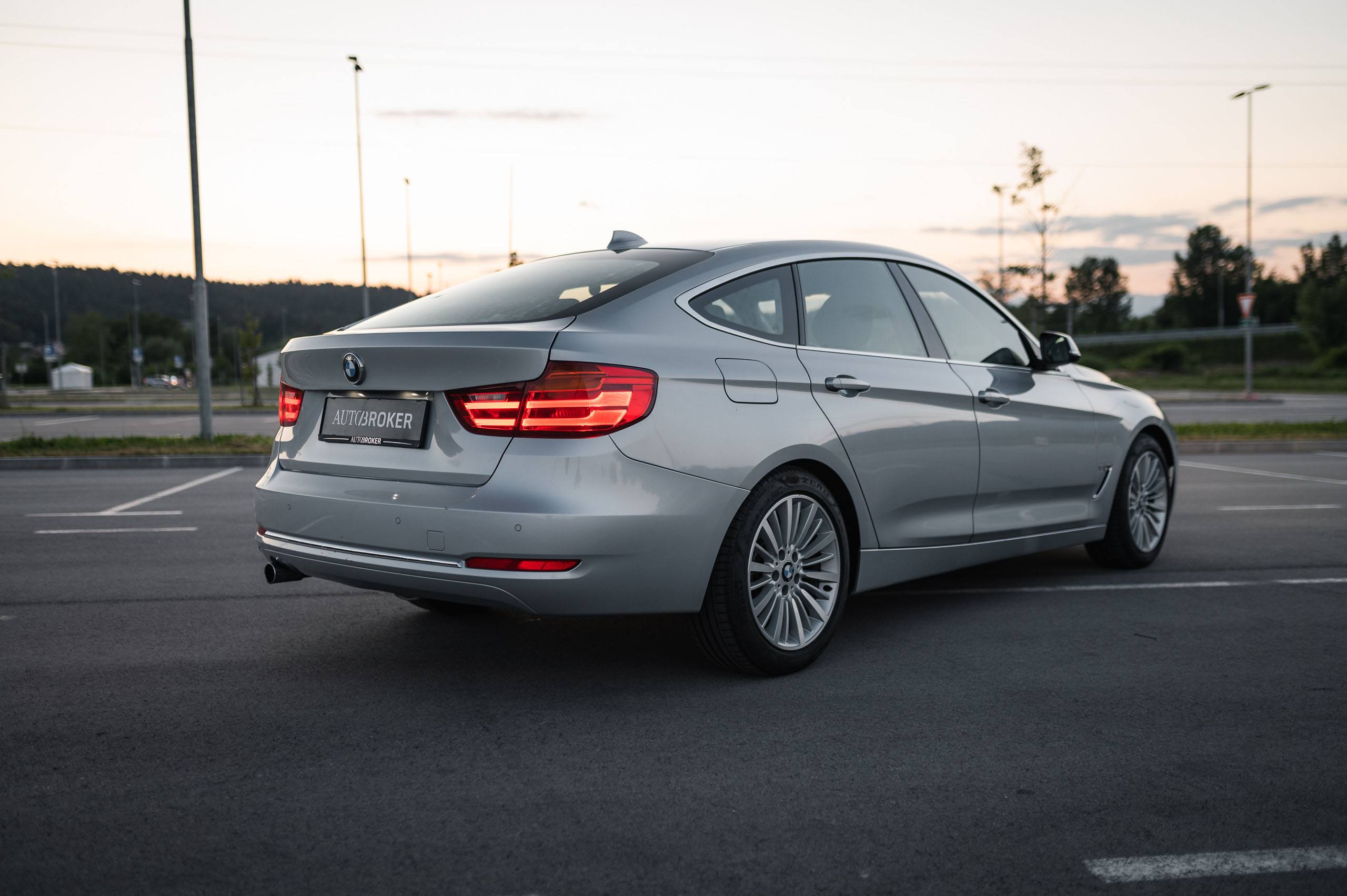 BMW-320d-xDrive-GT-17
