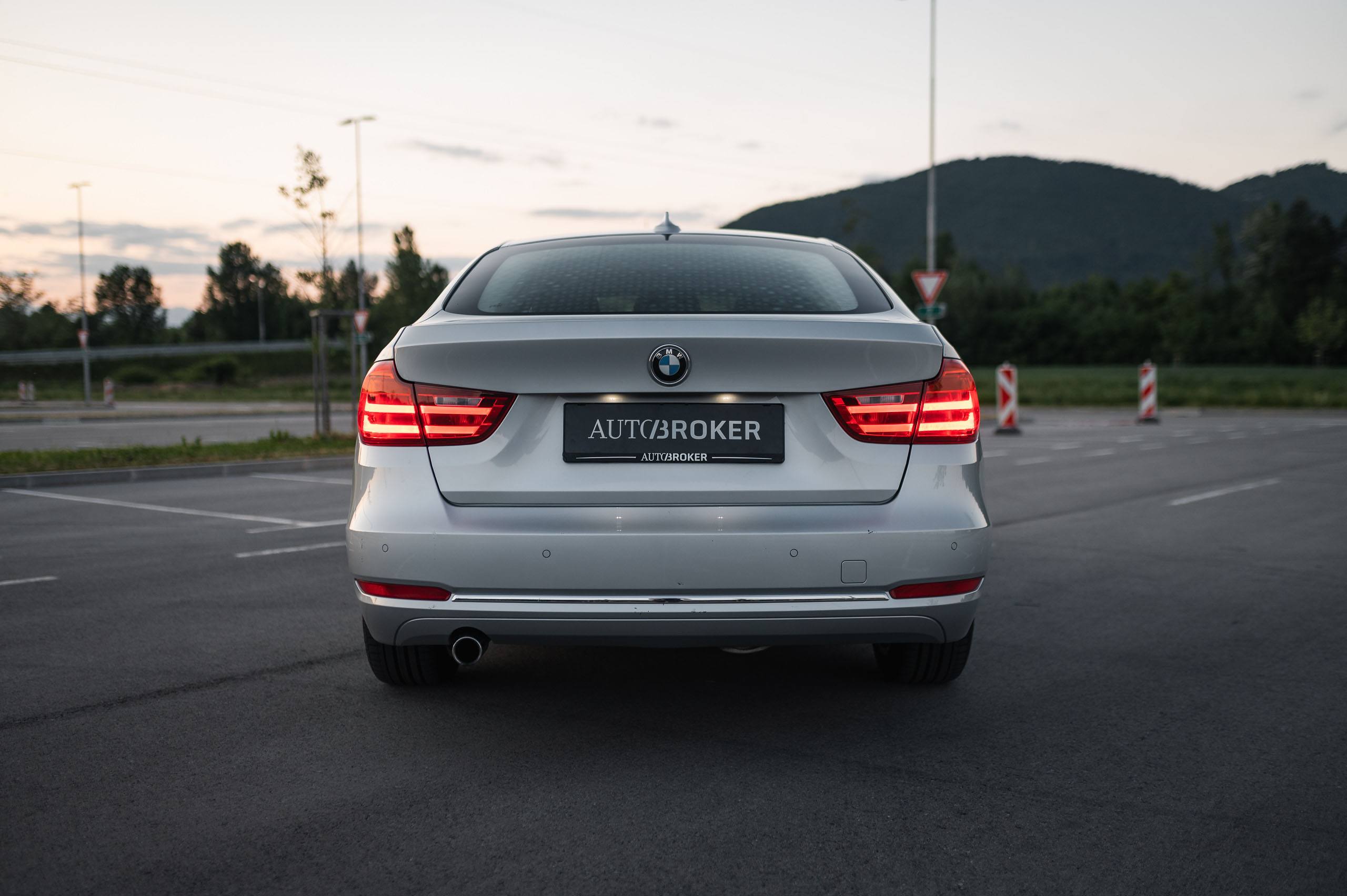 BMW-320d-xDrive-GT-18