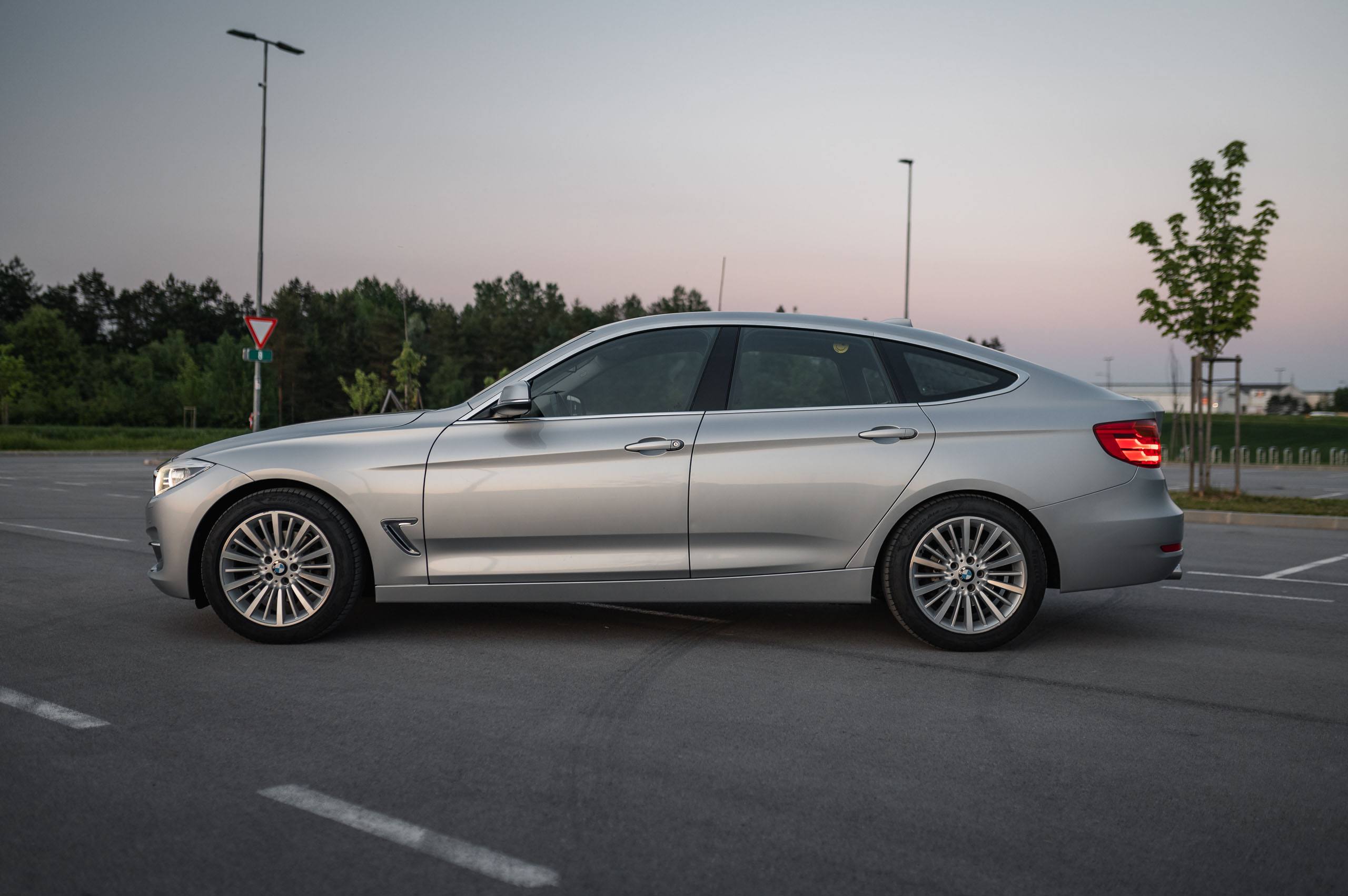 BMW-320d-xDrive-GT-20