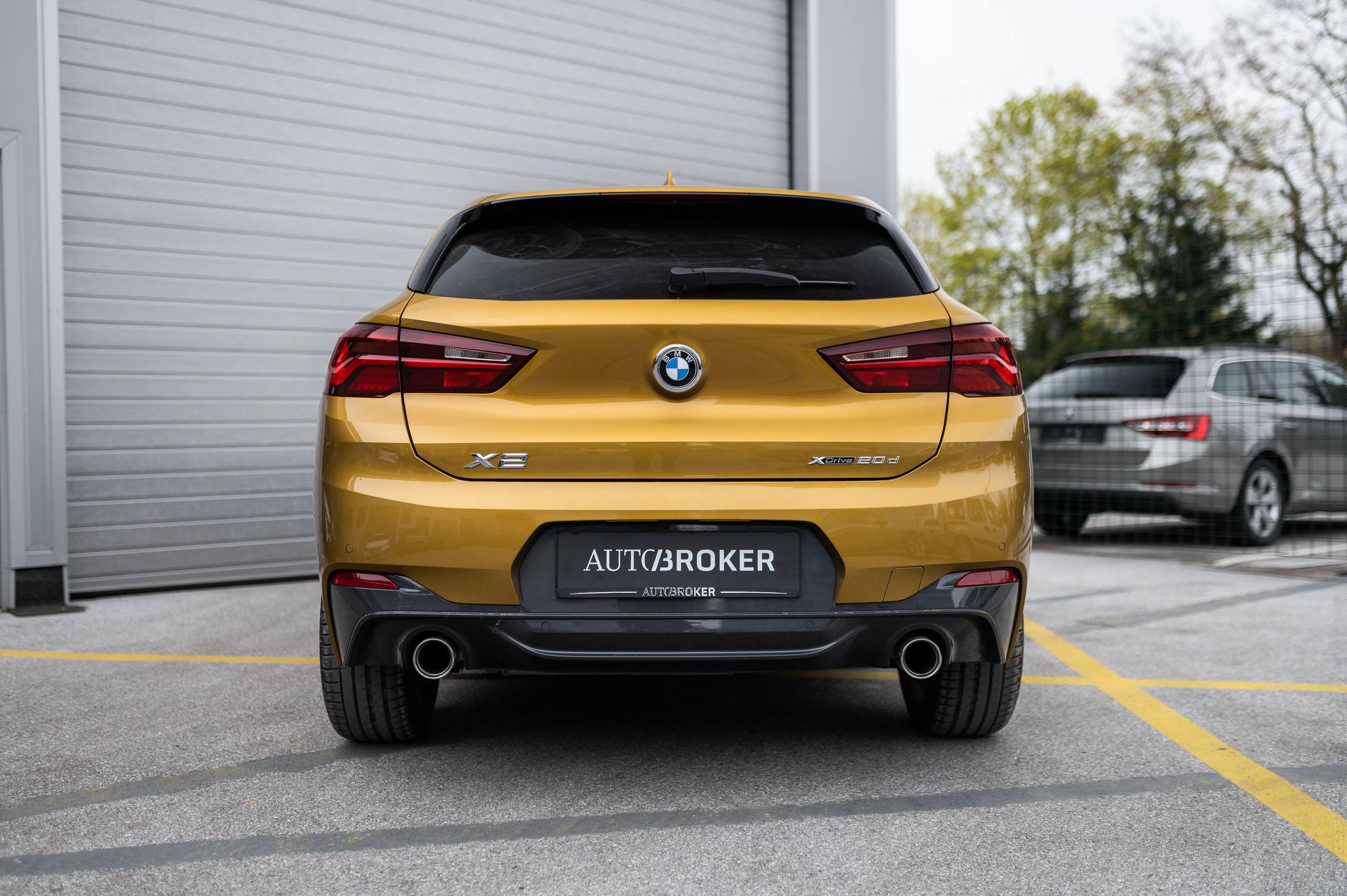 BMW-X2-12