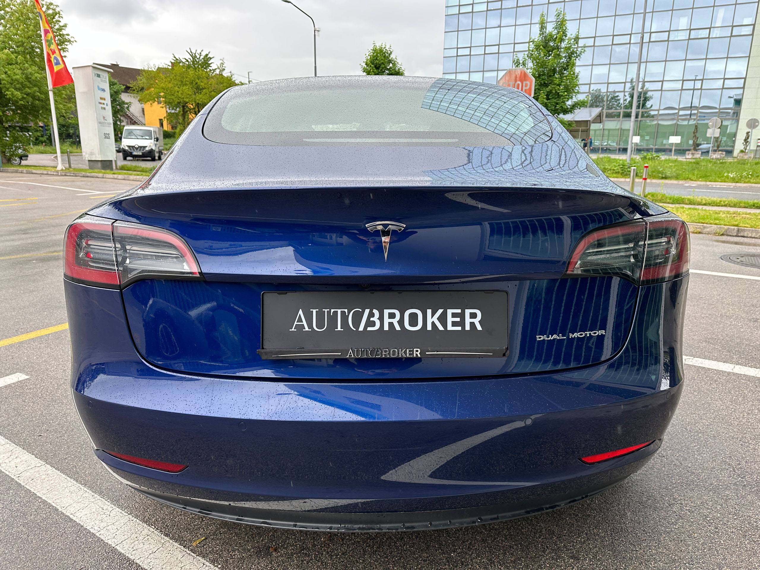 Tesla-Model-3-LR-6
