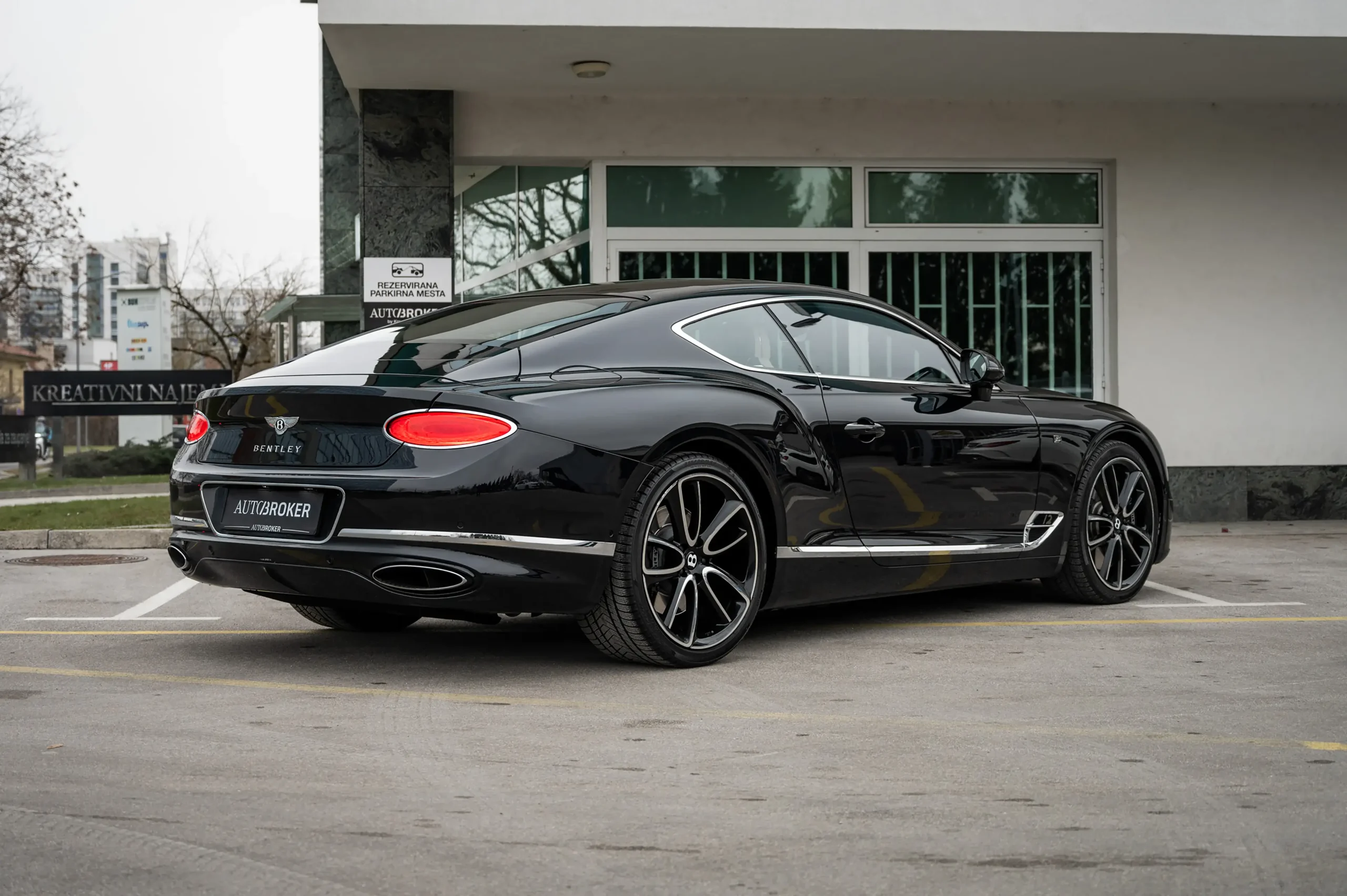 Bentley Continental GT Coupe W12 - 06