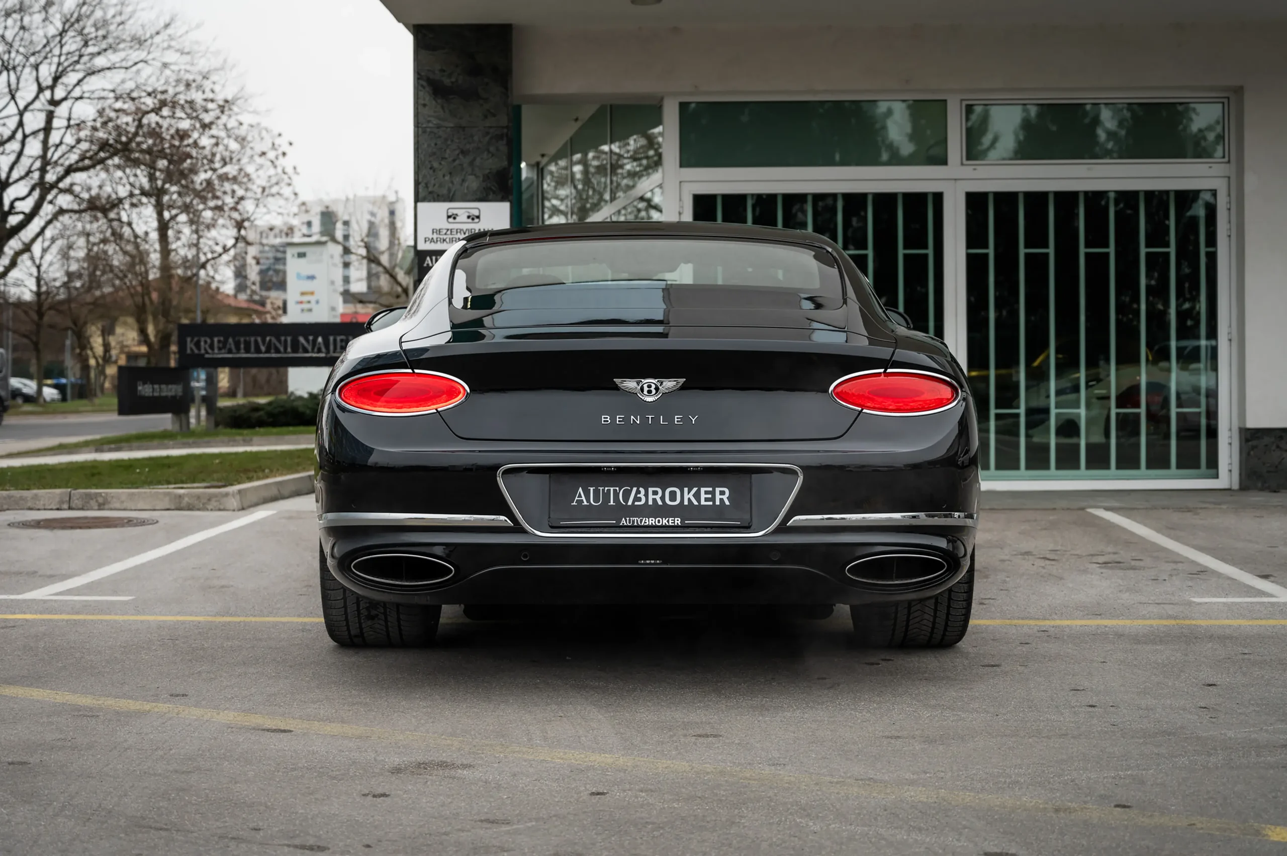 Bentley Continental GT Coupe W12 - 07