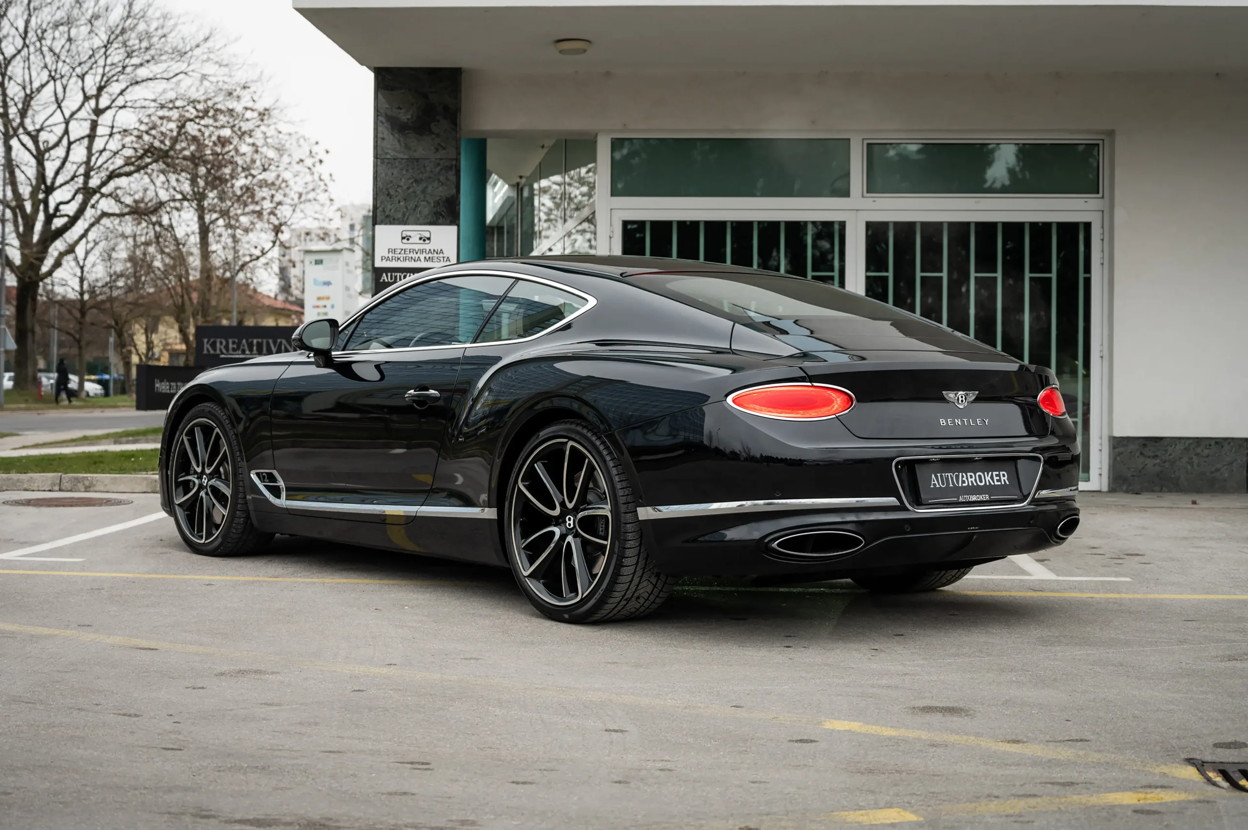 Bentley Continental GT Coupe W12 - 08