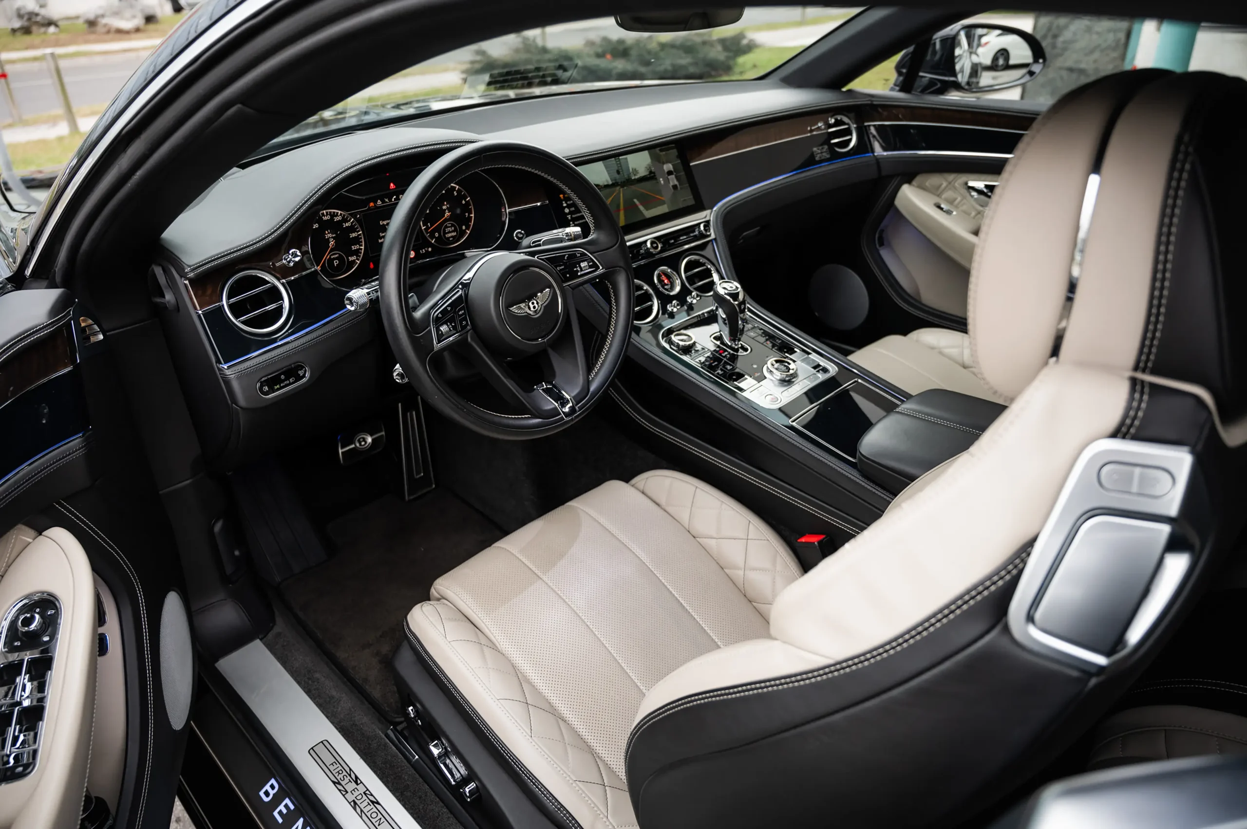 Bentley Continental GT Coupe W12 - 10