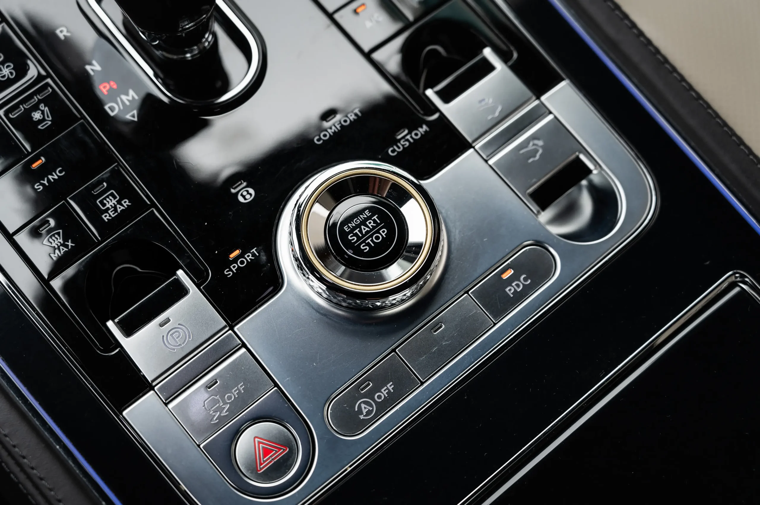 Bentley Continental GT Coupe W12 - 19