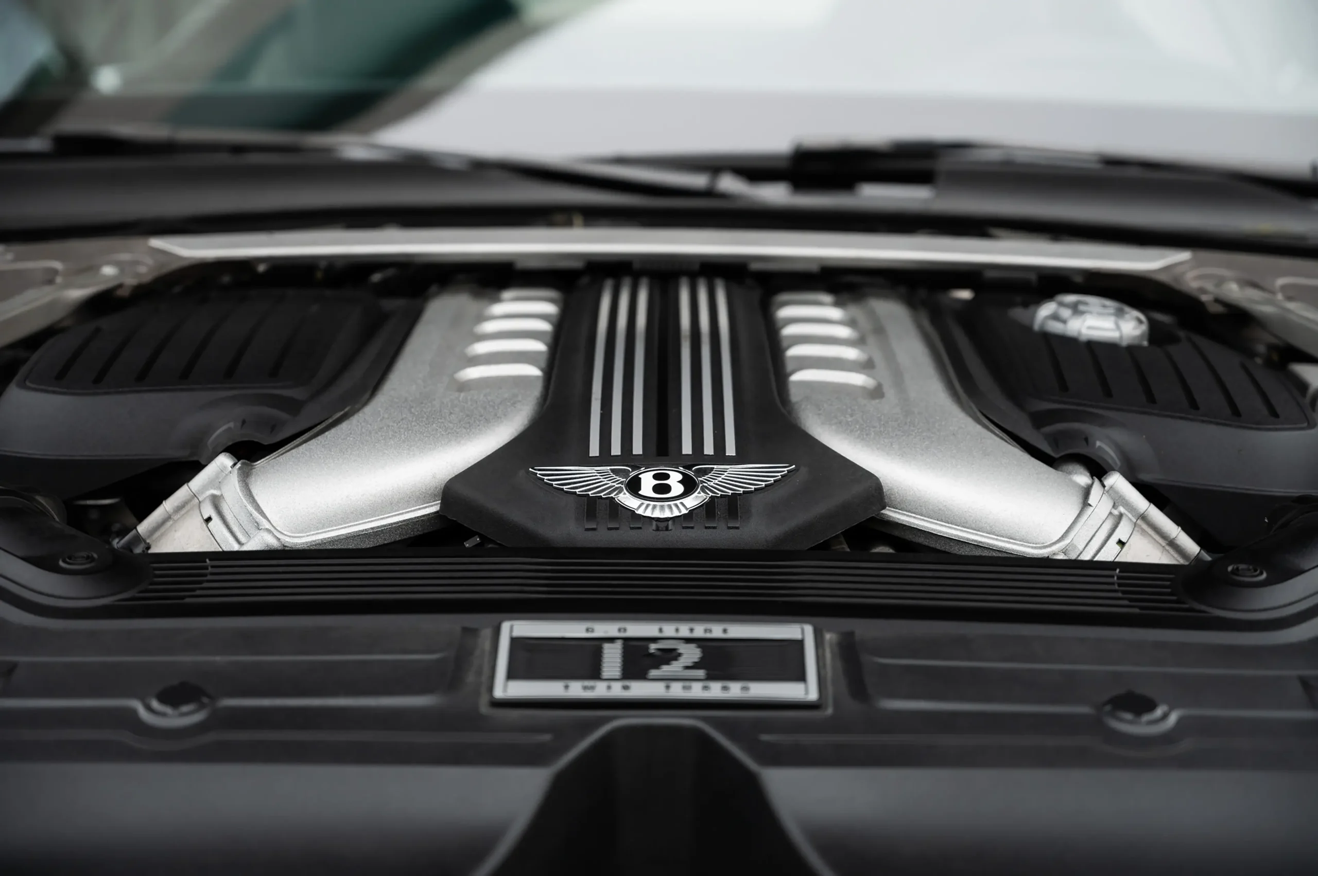 Bentley Continental GT Coupe W12 - 20