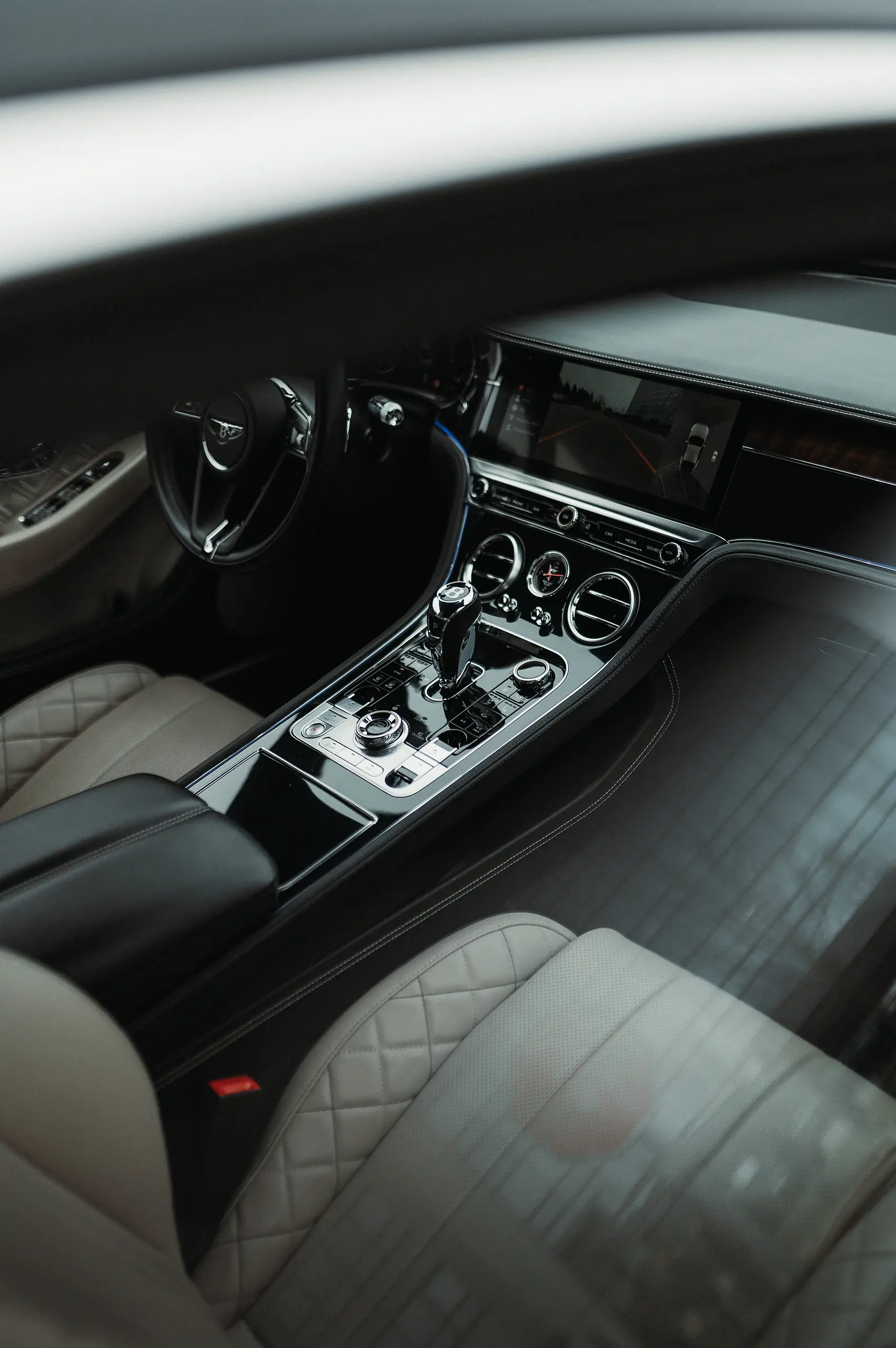 Bentley Continental GT Coupe W12 - 30