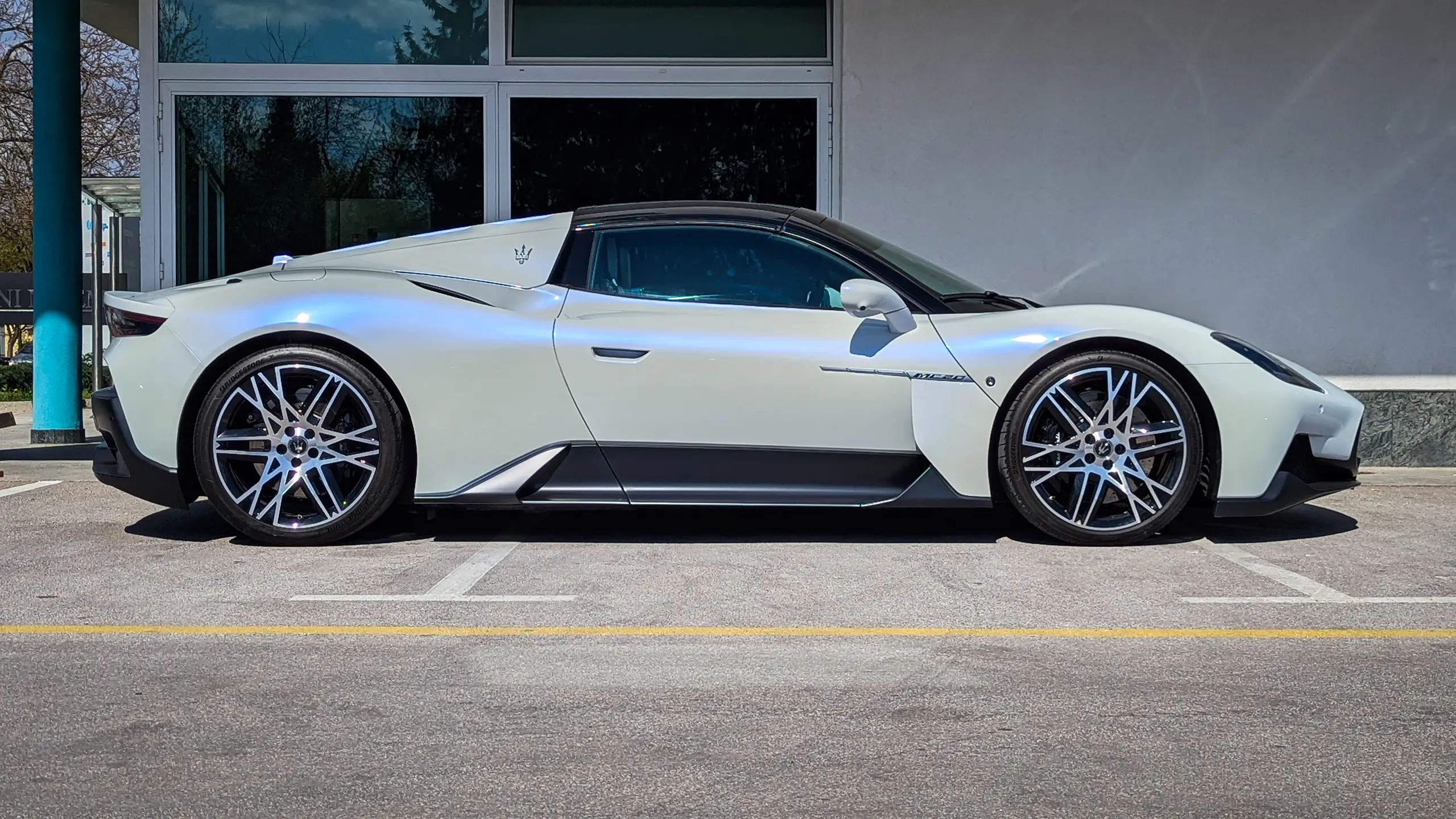 Maserati-MC20-Cielo-06