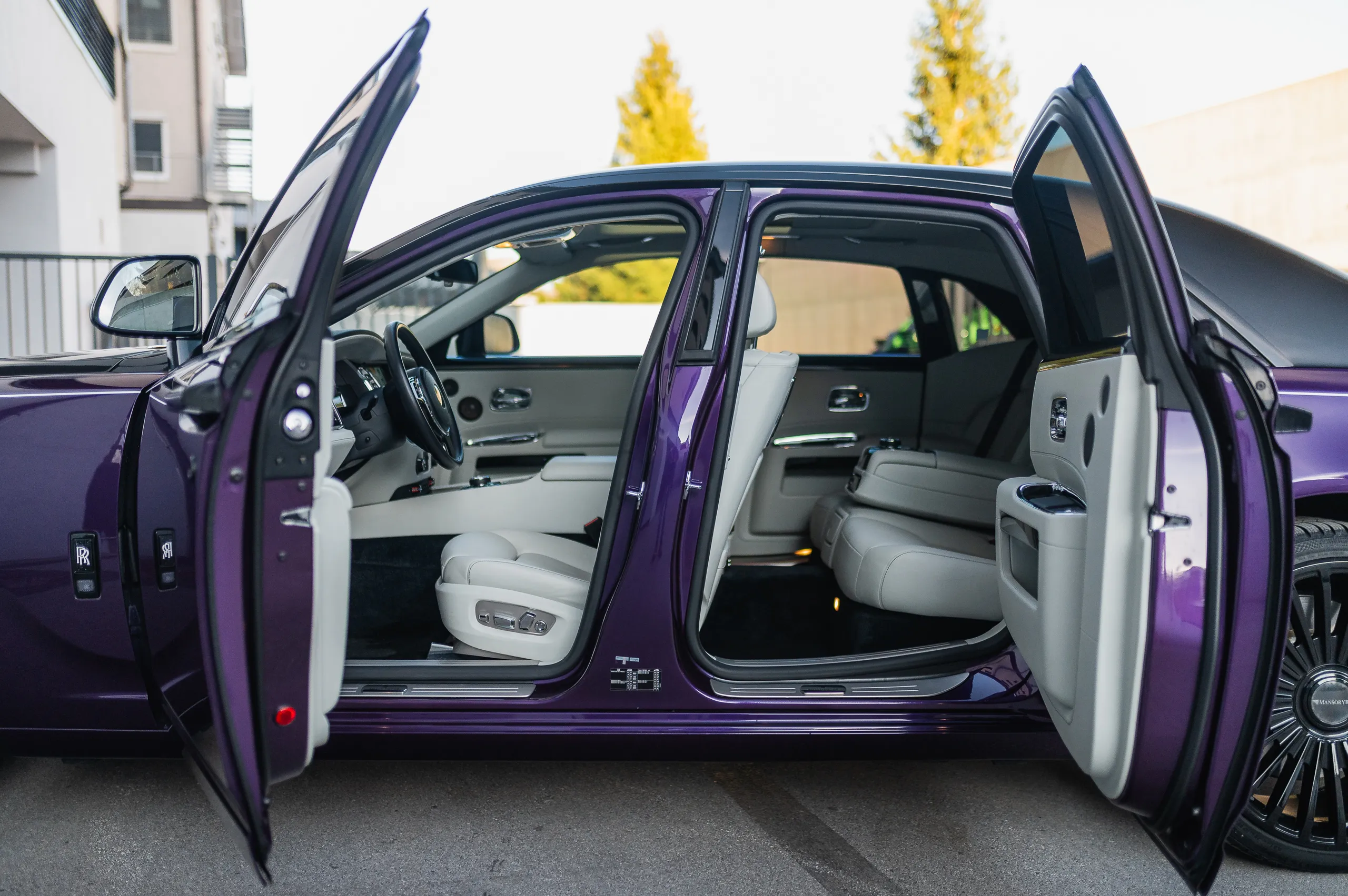 Rolls-Royce-Ghost-10